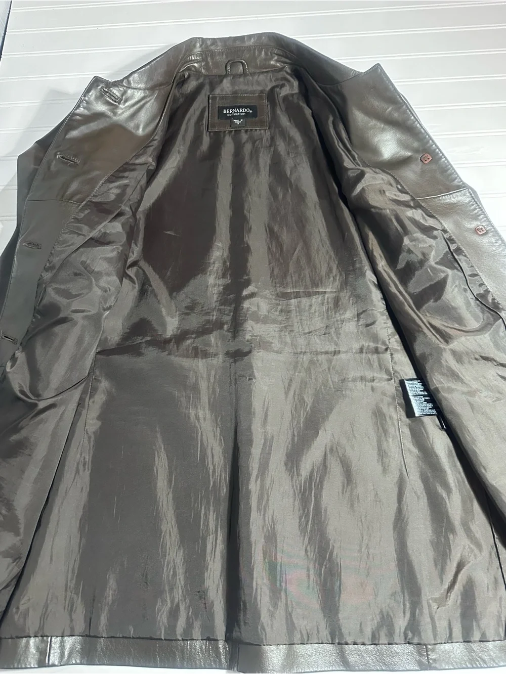Bernardo Collection brown genuine leather coat women’s small